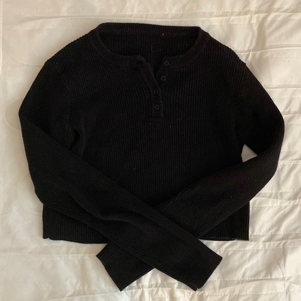 brandy melville sweater